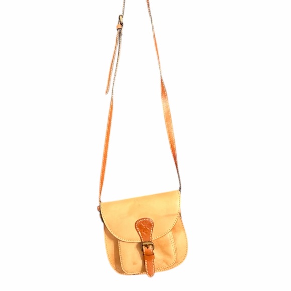 Patricia Nash Handbags - Patricia Nash Crossbody Leather Bag